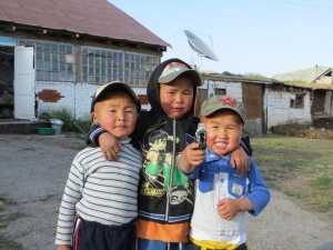 Kids in Saray Tash